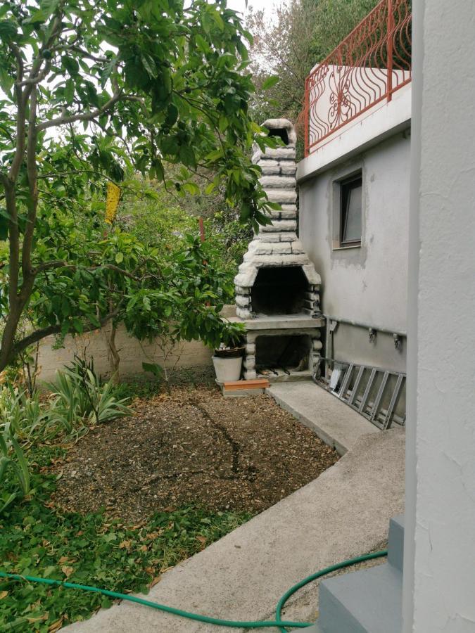 Room Dobrenka Hvar Exterior foto
